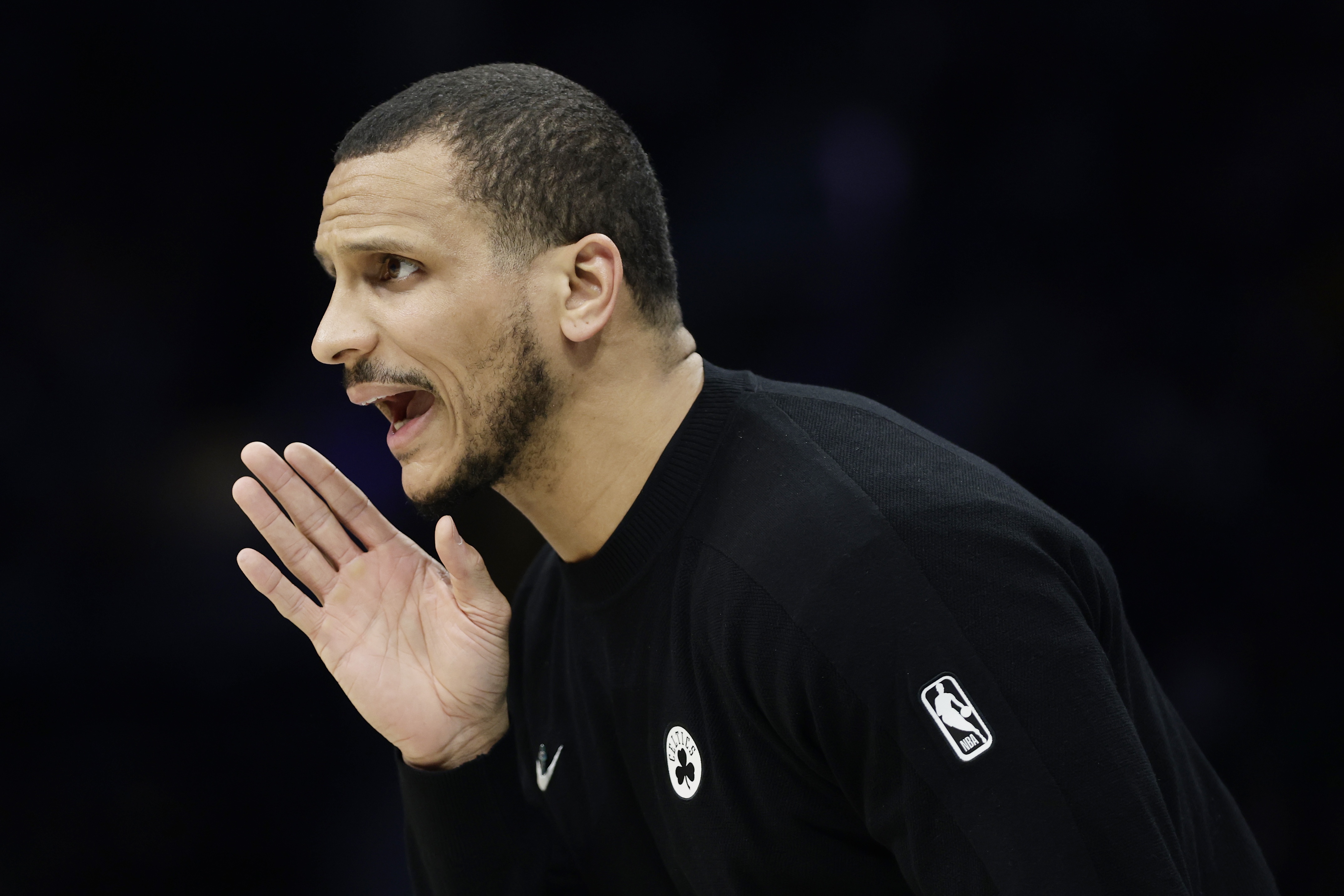 亚博体育官网-最佳教练概率：马祖拉69%居首 比克斯塔夫39%第二 米奇3%